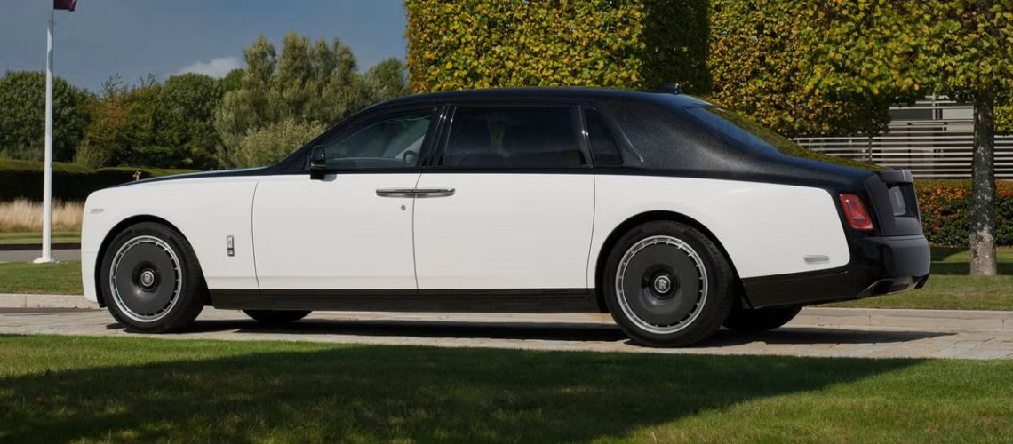 Los 5 autos del 2026 que más consumen gasolina en su categoría