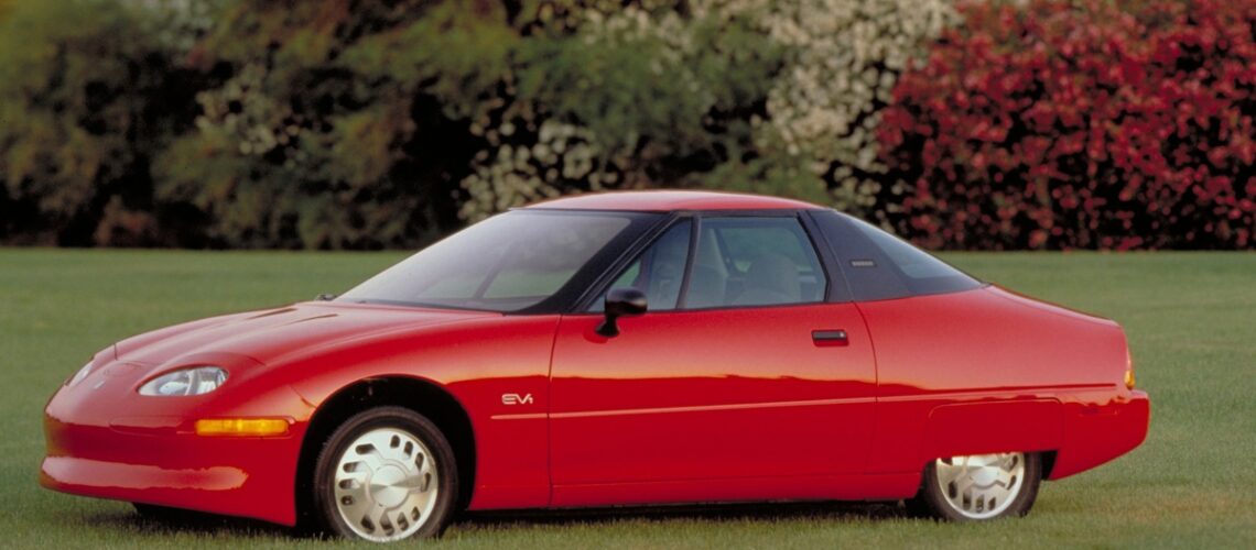 5 autos que fueron destruidos a propósito (y la historia detrás es increíble)
