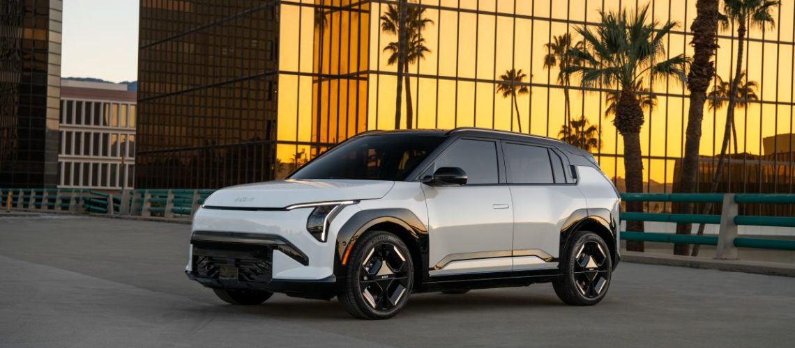 Kia anuncia los precios del totalmente nuevo EV3 del 2027