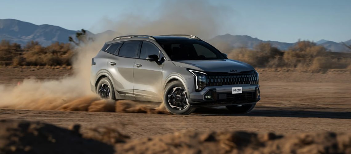 Kia da a conocer los precios de los modelos Sportage híbrido turbo (HEV) e híbrido turbo enchufable (PHEV) del 2027